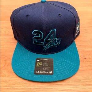New Nike Ken Griffey Jr Navy and Teal Signature Cap